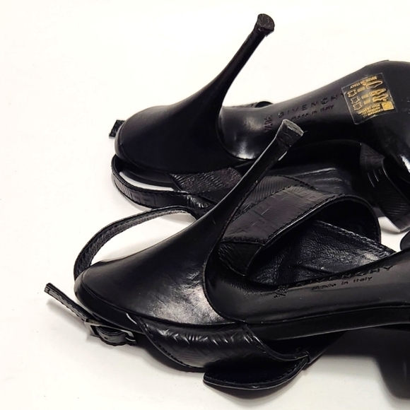 Givenchy Gladiator Slingback - Picture 8 of 10